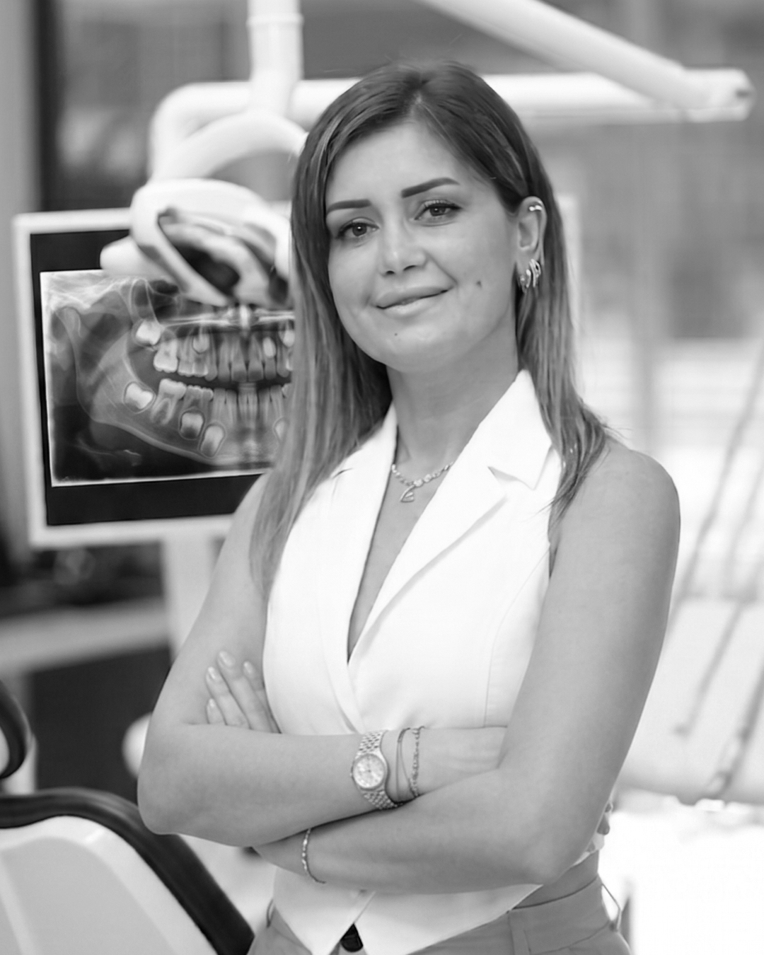 Dr. Dt. Tülay Çakmak — Pediatric Dentist · Dentomed Trabzon